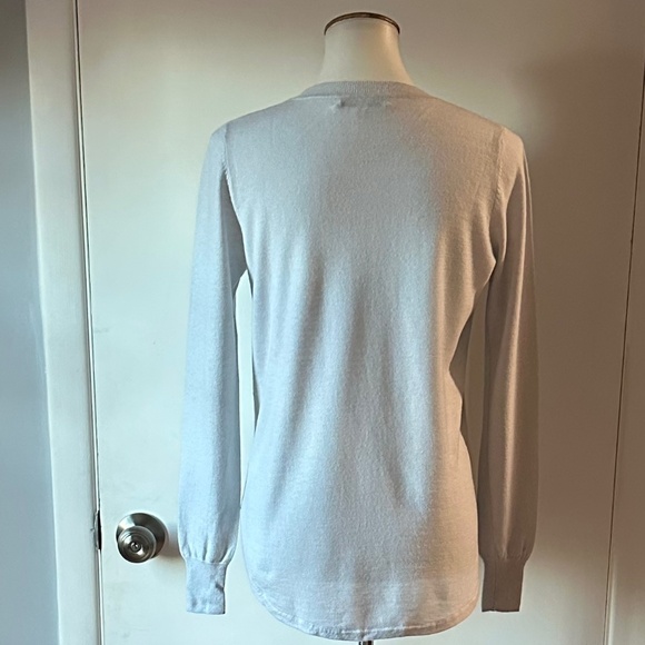 The Cashmere Project Women's Grey Sweater‎ - Size M. - Picture 3 of 12
